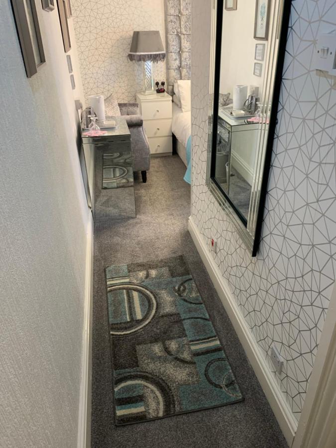 Sorrento House Otel Blackpool Dış mekan fotoğraf