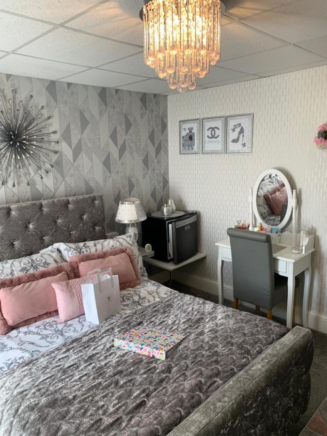 Sorrento House Otel Blackpool Dış mekan fotoğraf