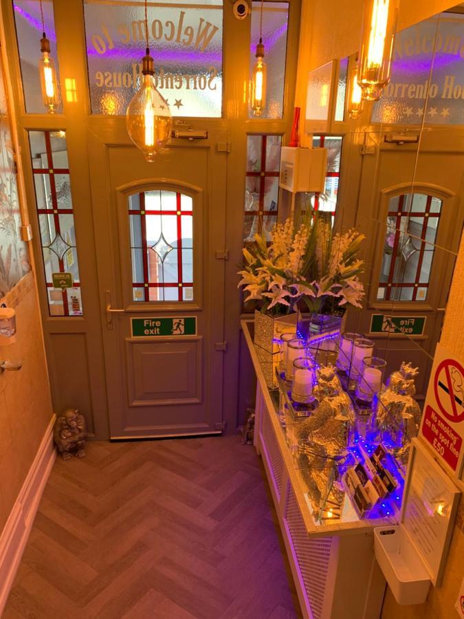 Sorrento House Otel Blackpool Dış mekan fotoğraf