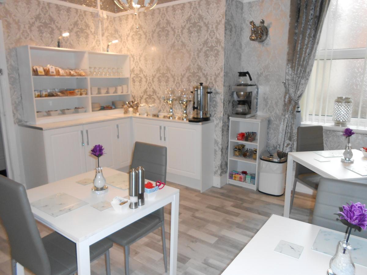 Sorrento House Otel Blackpool Dış mekan fotoğraf